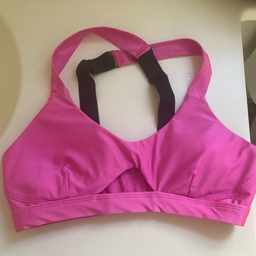 Pink glow bra